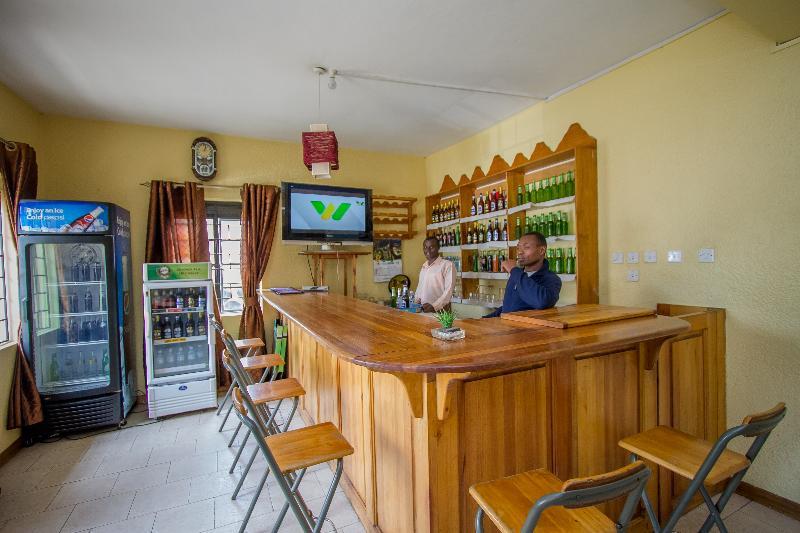 Kisoro Tourist Hotel Exterior foto
